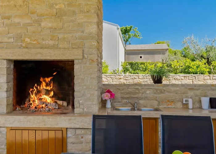 Luna Nera By Interhome