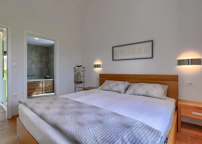 Luna Nera By Interhome * Sveti Petar u Sumi