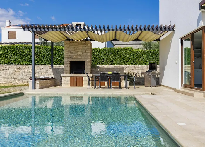 Luna Nera By Interhome Vila *