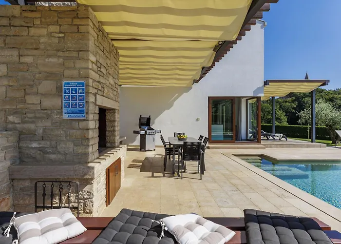 Luna Nera By Interhome فيلة